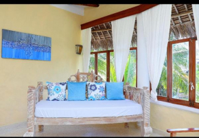 Baharini beach cottage